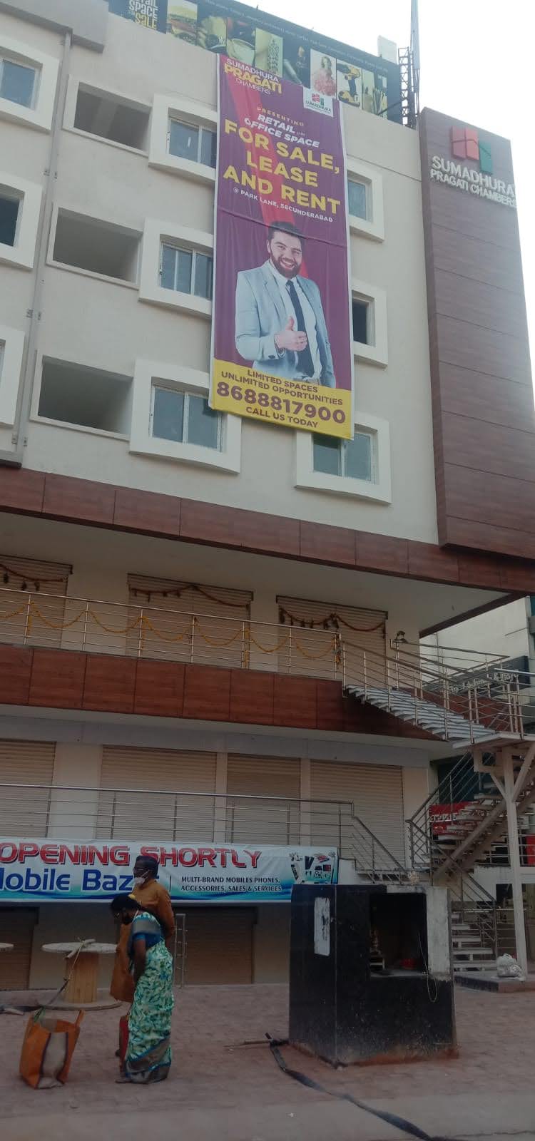 Shop in 2nd floor in Sumudura Shopping Complex